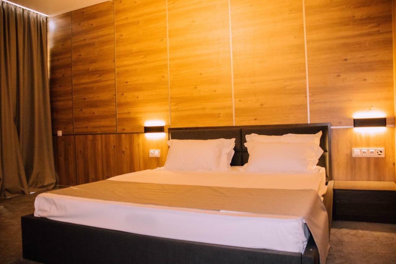 Hotel Nobilis Hall Kobuleti ภายนอก รูปภาพ